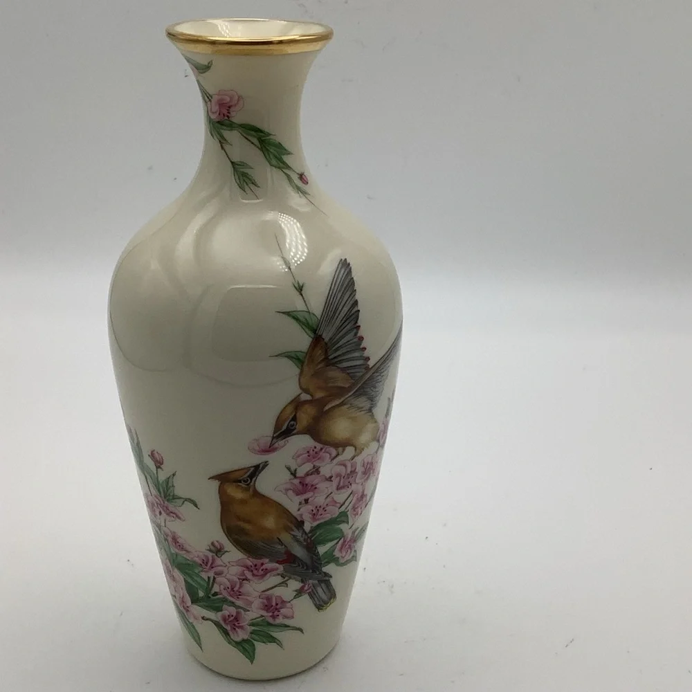 Lenox Gift of Love Limited Edition Vase with Bird Design